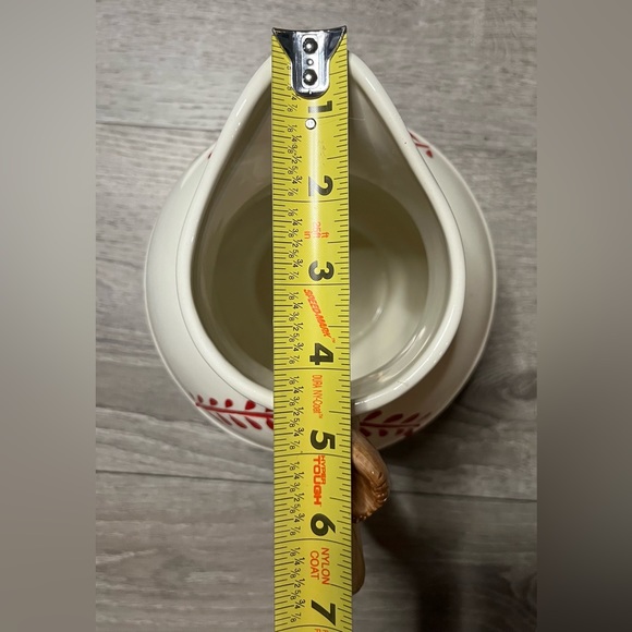 Home Etc Pitcher Baseball Shaped Bat & Mitt Handmade/Painted 2 Quarts 8” Tall - Picture 9 of 12